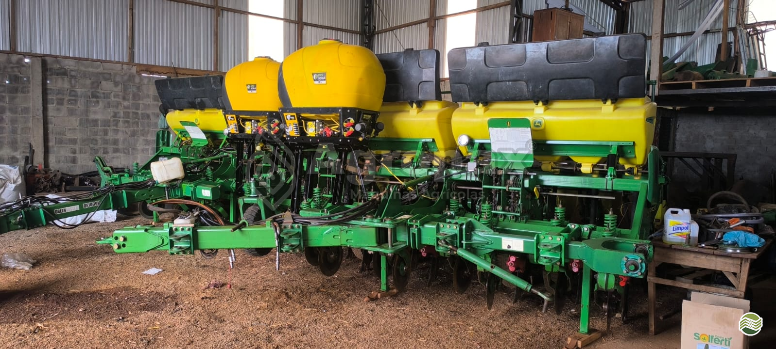 PLANTADEIRAS 2130 de Agropax Máquinas Agrícolas